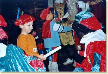 20071124-02 Sinterklaas op papa's werk